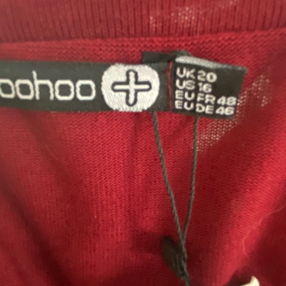 Red off the shoulder long sleeve sweater - Picture 3 of 4